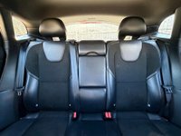 USED 2017 66 VOLVO V40 1.5 V40 R-Design T3 Auto 5dr Full Service Long MOT