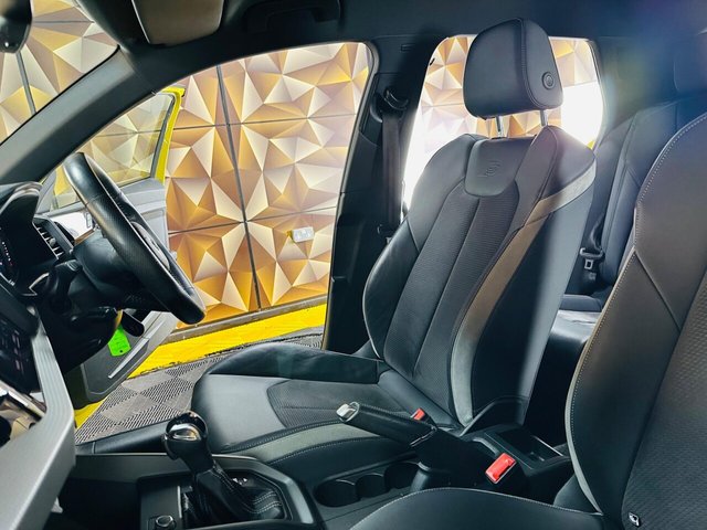 2019 AUDI A1 1.5 TFSI 35 S line Style Edition Sportback S Tronic Euro 6 (s/s) 5dr - Photo 6