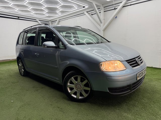 View our VOLKSWAGEN TOURAN