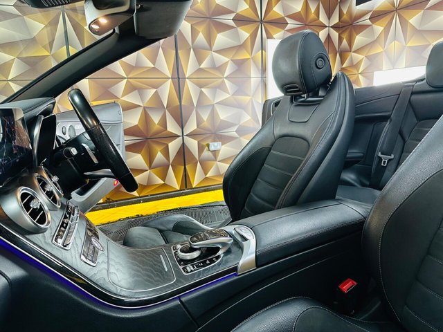 2019 Mercedes-Benz C CLASS 2.0 C300 AMG Line (Premium) Cabriolet G-Tronic+ Euro 6 (s/s) 2dr - Photo 4