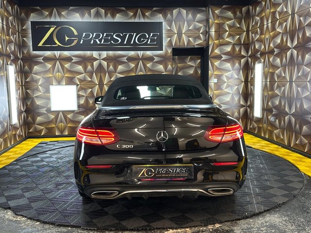 2019 Mercedes-Benz C CLASS 2.0 C300 AMG Line (Premium) Cabriolet G-Tronic+ Euro 6 (s/s) 2dr - Photo 5