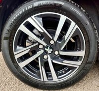 USED 2022 22 PEUGEOT 208 1.2 PureTech Allure Premium Hatchback 5dr Petrol Manual Euro 6 (s/s) (100 ps) + SERVICE HISTORY + 16" ALLOY WHEELS + SIX (6) SPEED MANUAL GEARBOX + DAYTIME RUNNING LIGHTS + APPLE CAR PLAY + 1/2 LEATHER SEATS + HEATED FRONT SEATS + AUTO HEADLIGHTS + REAR PARKING SENSORS + REAR CAMERA + DUAL CLIMATE CONTROL + CRUISE CONTROL + BLUETOOTH / TELEPHONE PREPARATION + RADIO / USB / DAB / MP3 PLAYER + MUCH MUCH MORE...