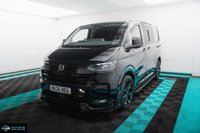 USED 2026 26 VOLKSWAGEN TRANSPORTER 2.0 SWB T32 HALO X BLAXCK EDITION FACTORY KOMBI AUTO - TAILGATE 1 + 1 CAPTAINS SEATS - HIGHEST SPEC TRANSPORTS IN UK