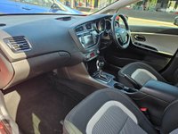 USED 2014 64 KIA CEED 1.6 GDi 3 Hatchback 5dr Petrol DCT Euro 5 (133 bhp) AUTO + LOW MILES + SAT NAV + HD CAMERA + SENSORS + CRUISE