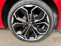 USED 2018 18 RENAULT CLIO 1.2 TCe Dynamique S Nav Hatchback 5dr Petrol Manual Euro 6 (s/s) (120 ps) 1 OWNER + NAV + CRUISE + LOW INSURANCE