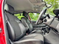USED 2018 18 RENAULT CLIO 1.2 TCe Dynamique S Nav Hatchback 5dr Petrol Manual Euro 6 (s/s) (120 ps) 1 OWNER + NAV + CRUISE + LOW INSURANCE
