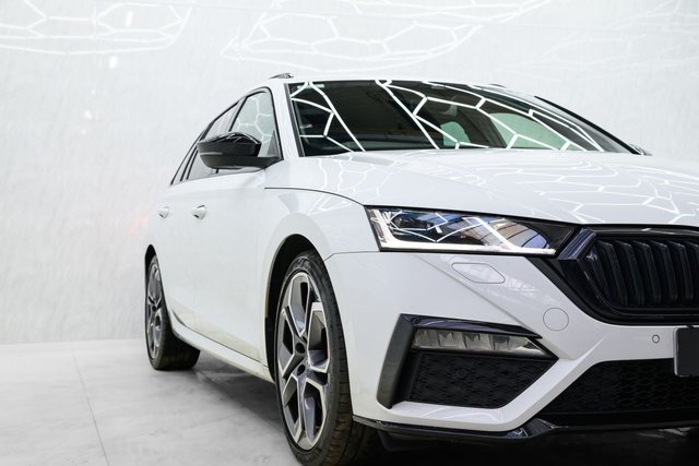 2021 SKODA OCTAVIA - Photo 2