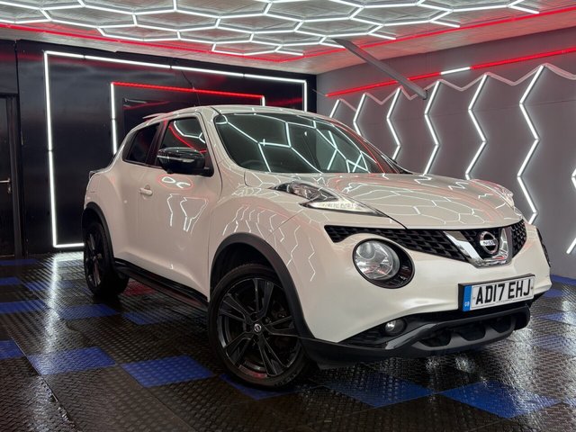 2017 NISSAN JUKE - Photo 2