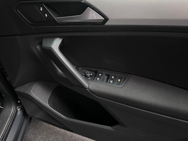 2018 VOLKSWAGEN TIGUAN - Photo 3