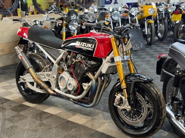 View our SUZUKI GS1000
