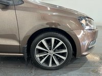 USED 2015 65 VOLKSWAGEN POLO 1.2 TSI BlueMotion Tech SE Hatchback 5dr Petrol Manual Euro 6 (s/s) (90 ps) 2 keys, cruise control, DAB radio