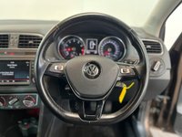 USED 2015 65 VOLKSWAGEN POLO 1.2 TSI BlueMotion Tech SE Hatchback 5dr Petrol Manual Euro 6 (s/s) (90 ps) 2 keys, cruise control, DAB radio