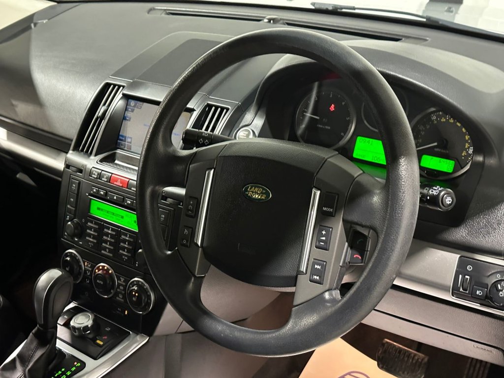 USED 2010 60 LAND ROVER FREELANDER 2 2.2 TD4 XS SUV 5dr Diesel Auto 4WD Euro 4 (160 ps) 