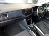 USED 2018 68 VOLKSWAGEN T-ROC 1.0 TSI SEL SUV 5dr Petrol Manual Euro 6 (s/s) (115 ps) 1 OWNER FROM NEW AND COMES WITH A FULL VOLKSWAGEN MAIN DEALER SERVICE HISTORY (7 SERVICES) + VIRTUAL COCKPIT DIGITAL DASH DISPLAY + SATELLITE NAVIGATION + APPLE CARPLAY / ANDROID AUTO + BLUETOOTH MEDIA STREAMING + APPS CONTROL / MIRROR LINK + DAB DIGITAL RADIO + TOUCH SCREEN MEDIA DISPLAY + CRUISE CONTROL + FRONT AND REAR PARKING SENSORS + AUTOMATIC LED HEADLIGHTS + LED DAY TIME RUNNING LIGHTS + LEATHER MULTI FUNCTIONAL STEERING WHEEL + LANE ASSIST + SELECTABLE DRIVING MODES + VOICE COMMAND