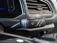 USED 2018 68 VOLKSWAGEN T-ROC 1.0 TSI SEL SUV 5dr Petrol Manual Euro 6 (s/s) (115 ps) 1 OWNER FROM NEW AND COMES WITH A FULL VOLKSWAGEN MAIN DEALER SERVICE HISTORY (7 SERVICES) + VIRTUAL COCKPIT DIGITAL DASH DISPLAY + SATELLITE NAVIGATION + APPLE CARPLAY / ANDROID AUTO + BLUETOOTH MEDIA STREAMING + APPS CONTROL / MIRROR LINK + DAB DIGITAL RADIO + TOUCH SCREEN MEDIA DISPLAY + CRUISE CONTROL + FRONT AND REAR PARKING SENSORS + AUTOMATIC LED HEADLIGHTS + LED DAY TIME RUNNING LIGHTS + LEATHER MULTI FUNCTIONAL STEERING WHEEL + LANE ASSIST + SELECTABLE DRIVING MODES + VOICE COMMAND