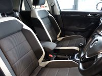 USED 2018 68 VOLKSWAGEN T-ROC 1.0 TSI SEL SUV 5dr Petrol Manual Euro 6 (s/s) (115 ps) 1 OWNER FROM NEW AND COMES WITH A FULL VOLKSWAGEN MAIN DEALER SERVICE HISTORY (7 SERVICES) + VIRTUAL COCKPIT DIGITAL DASH DISPLAY + SATELLITE NAVIGATION + APPLE CARPLAY / ANDROID AUTO + BLUETOOTH MEDIA STREAMING + APPS CONTROL / MIRROR LINK + DAB DIGITAL RADIO + TOUCH SCREEN MEDIA DISPLAY + CRUISE CONTROL + FRONT AND REAR PARKING SENSORS + AUTOMATIC LED HEADLIGHTS + LED DAY TIME RUNNING LIGHTS + LEATHER MULTI FUNCTIONAL STEERING WHEEL + LANE ASSIST + SELECTABLE DRIVING MODES + VOICE COMMAND
