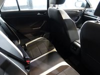 USED 2018 68 VOLKSWAGEN T-ROC 1.0 TSI SEL SUV 5dr Petrol Manual Euro 6 (s/s) (115 ps) 1 OWNER FROM NEW AND COMES WITH A FULL VOLKSWAGEN MAIN DEALER SERVICE HISTORY (7 SERVICES) + VIRTUAL COCKPIT DIGITAL DASH DISPLAY + SATELLITE NAVIGATION + APPLE CARPLAY / ANDROID AUTO + BLUETOOTH MEDIA STREAMING + APPS CONTROL / MIRROR LINK + DAB DIGITAL RADIO + TOUCH SCREEN MEDIA DISPLAY + CRUISE CONTROL + FRONT AND REAR PARKING SENSORS + AUTOMATIC LED HEADLIGHTS + LED DAY TIME RUNNING LIGHTS + LEATHER MULTI FUNCTIONAL STEERING WHEEL + LANE ASSIST + SELECTABLE DRIVING MODES + VOICE COMMAND