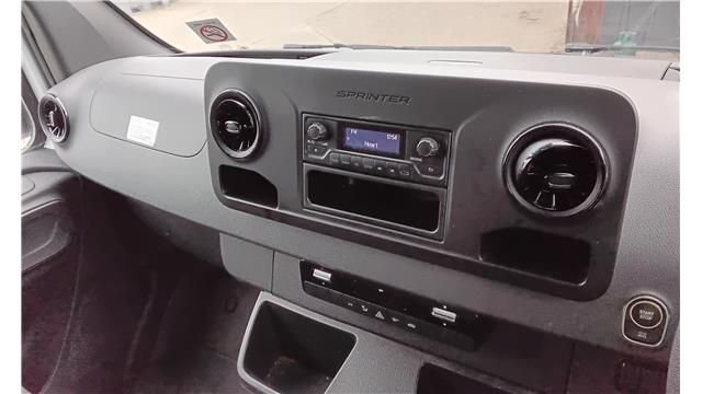 2021 Mercedes-Benz eSprinter - Photo 12
