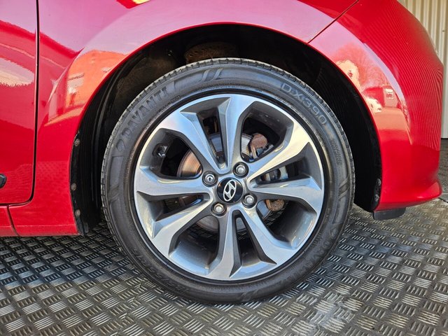 2017 HYUNDAI I10 - Photo 11