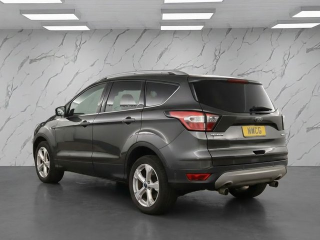 2018 FORD KUGA - Photo 3
