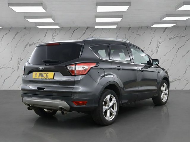 2018 FORD KUGA - Photo 4