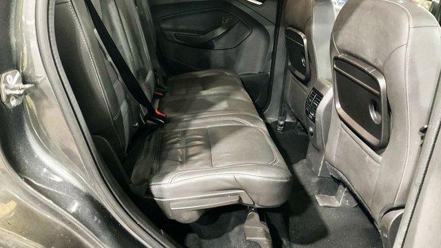 2018 FORD KUGA - Photo 10