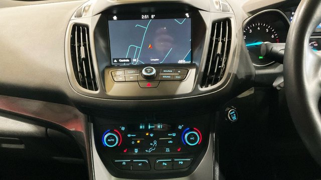 2018 FORD KUGA - Photo 7