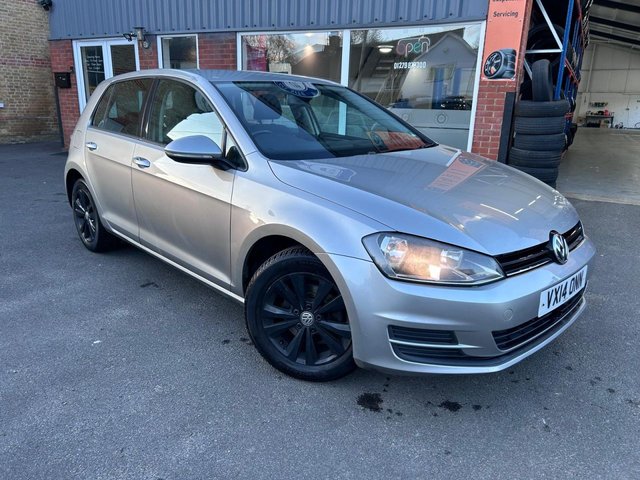 View our VOLKSWAGEN GOLF