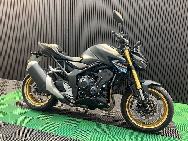 View our HONDA CB1000 Hornet