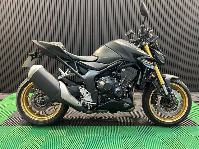 View our HONDA CB1000 Hornet