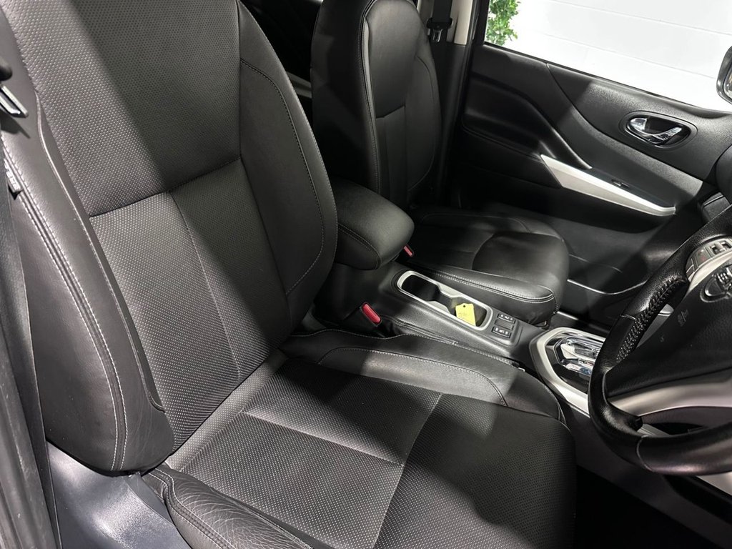 USED 2021 21 NISSAN NAVARA 2.3 dCi Tekna Pickup Double Cab 4dr Diesel Auto 4WD Euro 6 (190 ps) 