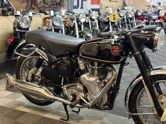 View our VELOCETTE VENOM