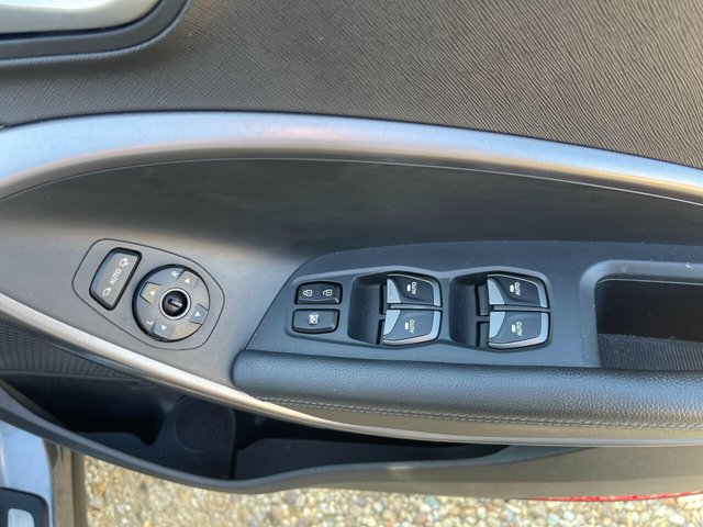 2013 HYUNDAI SANTA FE - Photo 8
