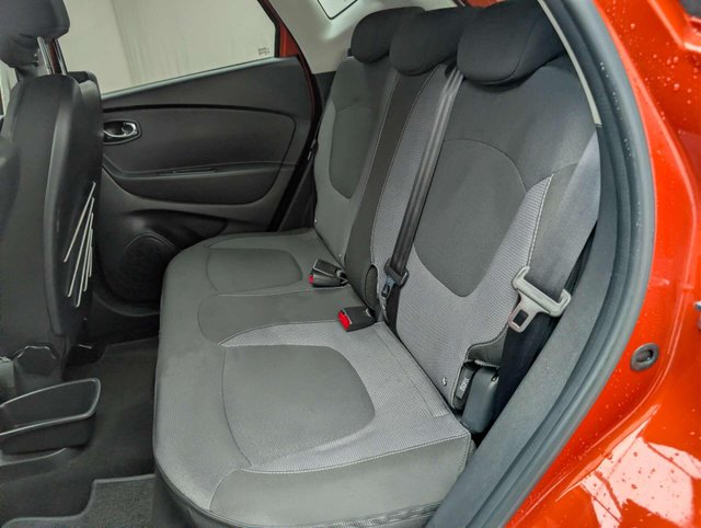 USED 2016 16 RENAULT CAPTUR 1.5 Captur Dynamique S Nav dCi Auto 5dr CLICK & COLLECT/ HOME DELIVERY
