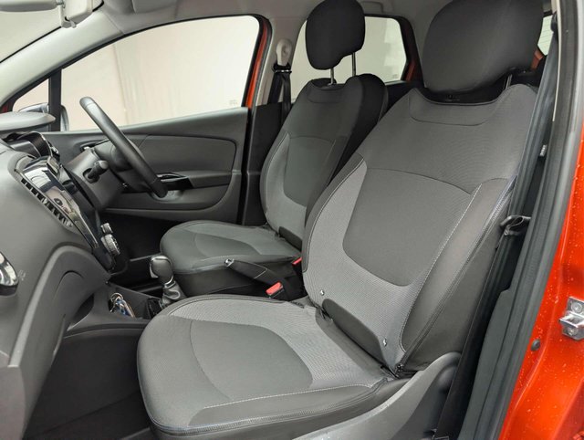 USED 2016 16 RENAULT CAPTUR 1.5 Captur Dynamique S Nav dCi Auto 5dr CLICK & COLLECT/ HOME DELIVERY
