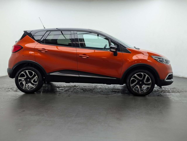 USED 2016 16 RENAULT CAPTUR 1.5 Captur Dynamique S Nav dCi Auto 5dr CLICK & COLLECT/ HOME DELIVERY