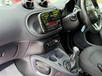 USED 2016 16 SMART FORTWO 1.0 Passion Coupe 2dr Petrol Manual Euro 6 (s/s) (71 ps) GENUINE LOW MILEAGE FROM NEW, LONG MOT, FULL SERVICE HISTORY - 9 STAMPS IN THE SERVICE BOOK, HPI CLEAR, 2 X KEYS, 1 PREVIOUS OWNER!