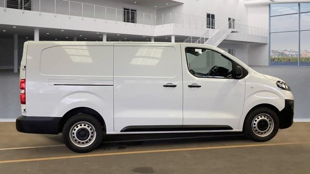 2023 VAUXHALL VIVARO - Photo 7