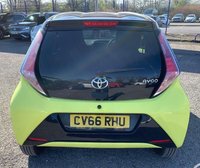 USED 2016 66 TOYOTA AYGO 1.0 VVT-i x-cite 3 Yellow Bi-Tone Hatchback 5dr Petrol Manual Euro 6 (68 ps) LONG MOT, JUST BEEN SERVICED, HPI CLEAR, 2 X KEYS, 1 PREVIOUS OWNER! BLUETOOTH, AIR CON, ELECTRIC WINDOWS, PRIVACY GLASS, BLACK GLOSS ALLOYS!