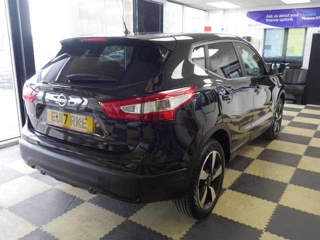 2017 NISSAN QASHQAI - Photo 6