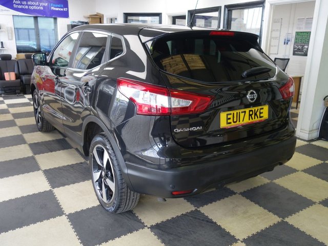 2017 NISSAN QASHQAI - Photo 8
