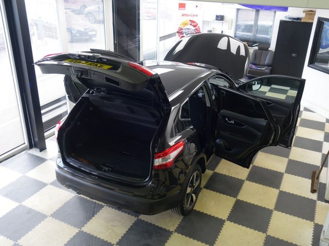 2017 NISSAN QASHQAI - Photo 11