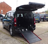 USED 2025 74 PEUGEOT RIFTER 1.5 BlueHDi WHEELCHAIR ACCESS 3 seats + Wheelchair Access