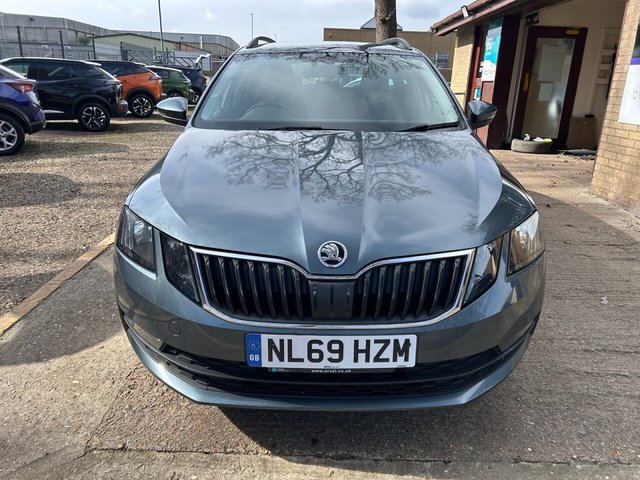 2019 SKODA OCTAVIA - Photo 2