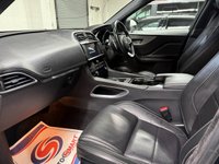 USED 2016 16 JAGUAR F-PACE 3.0 D300 V6 S SUV 5dr Diesel Auto AWD Euro 6 (s/s) (300 ps) 