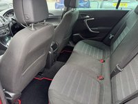 USED 2015 15 VAUXHALL INSIGNIA 1.8 16V SRi Nav Hatchback 5dr Petrol Manual Euro 5 (140 ps) Buy Online. Nationwide Delivery Available.Click And Collect