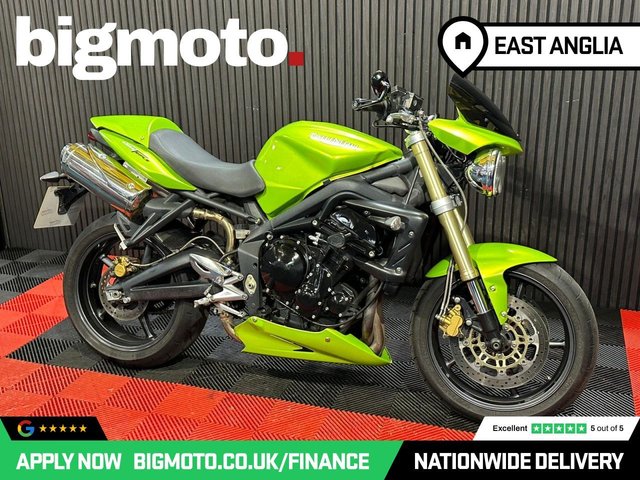 View our TRIUMPH STREET TRIPLE 675