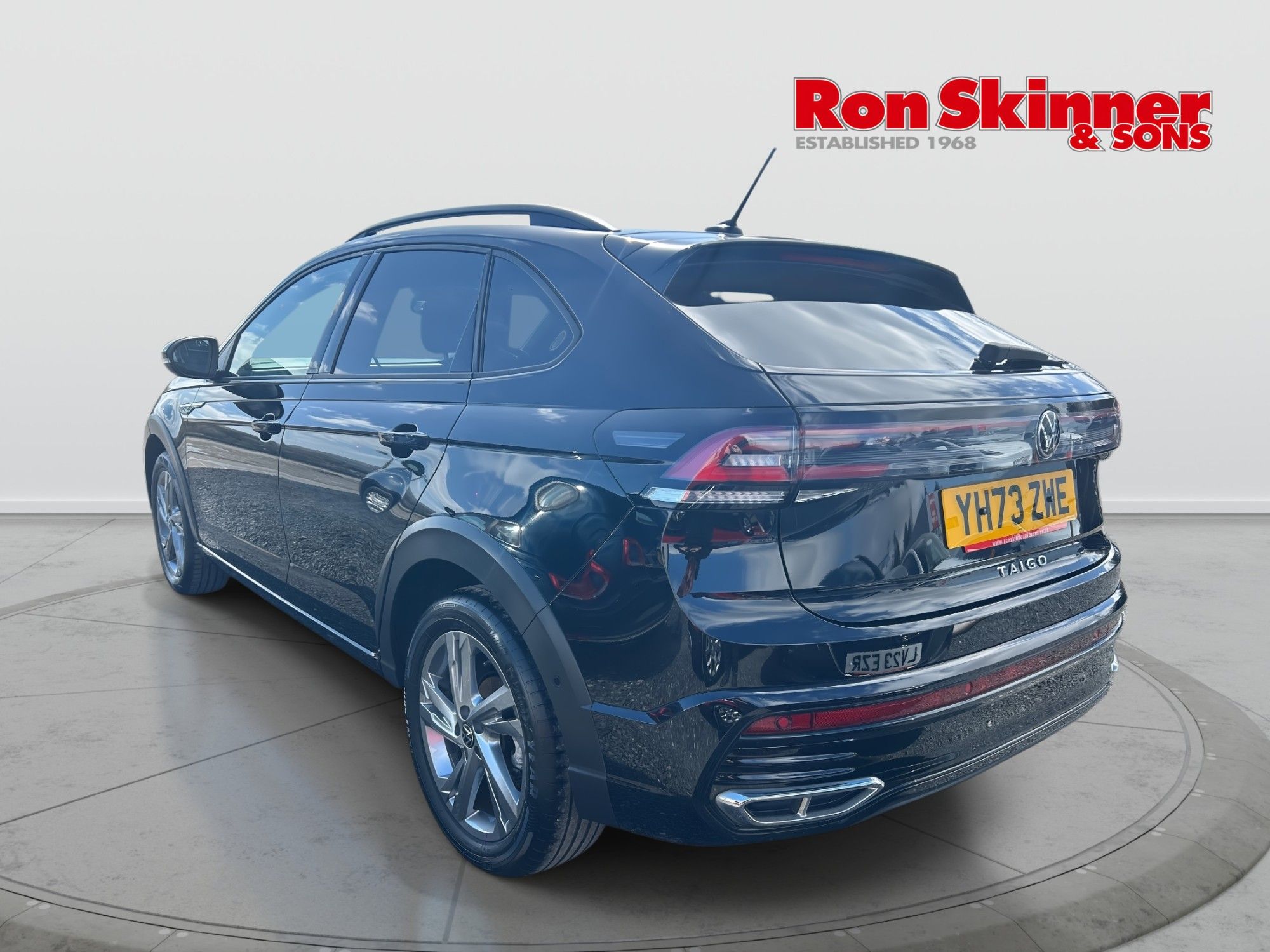 USED 2023 73 VOLKSWAGEN TAIGO 1.0 TSI R-Line SUV 5dr Petrol Manual Euro 6 (s/s) (110 ps) 