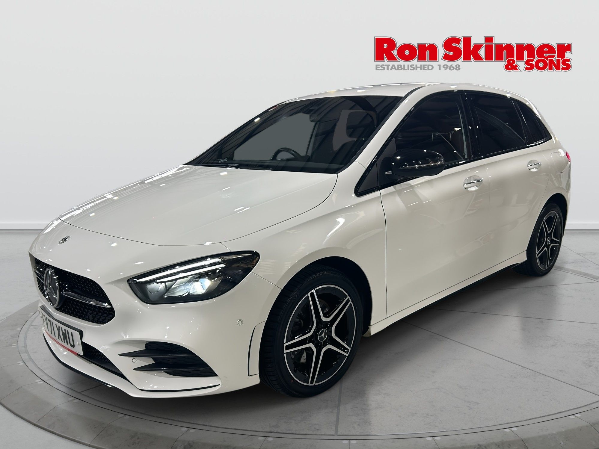 USED 2022 71 MERCEDES-BENZ B-CLASS 1.3 B250e 15.6kWh AMG Line Edition (Premium) MPV 5dr Petrol Plug-in Hybrid 8G-DCT Euro 6 (s/s) (218 ps) 