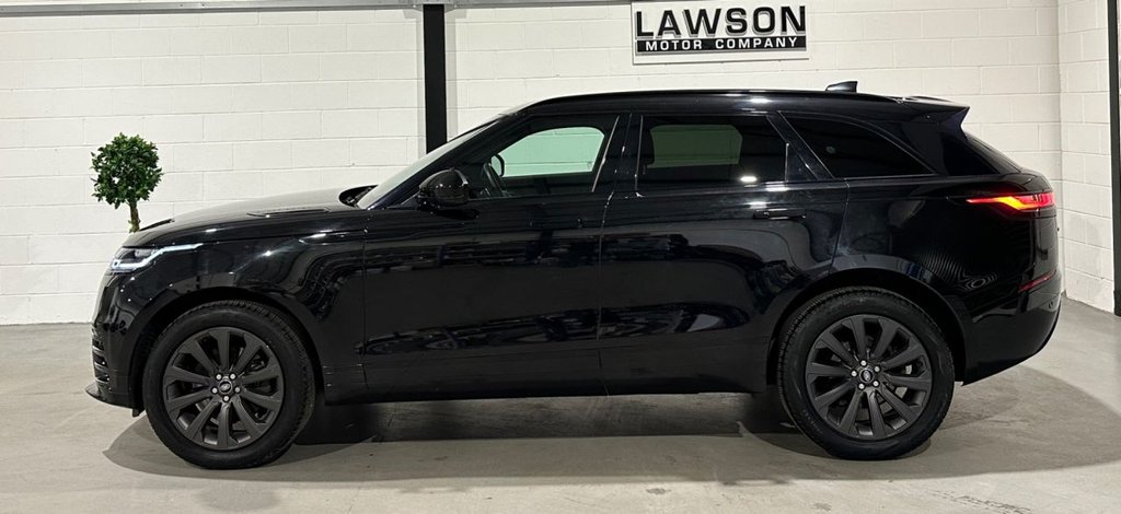 USED 2022 22 LAND ROVER RANGE ROVER VELAR 2.0 D200 MHEV R-Dynamic SE SUV 5dr Diesel Auto 4WD Euro 6 (s/s) (204 ps) 